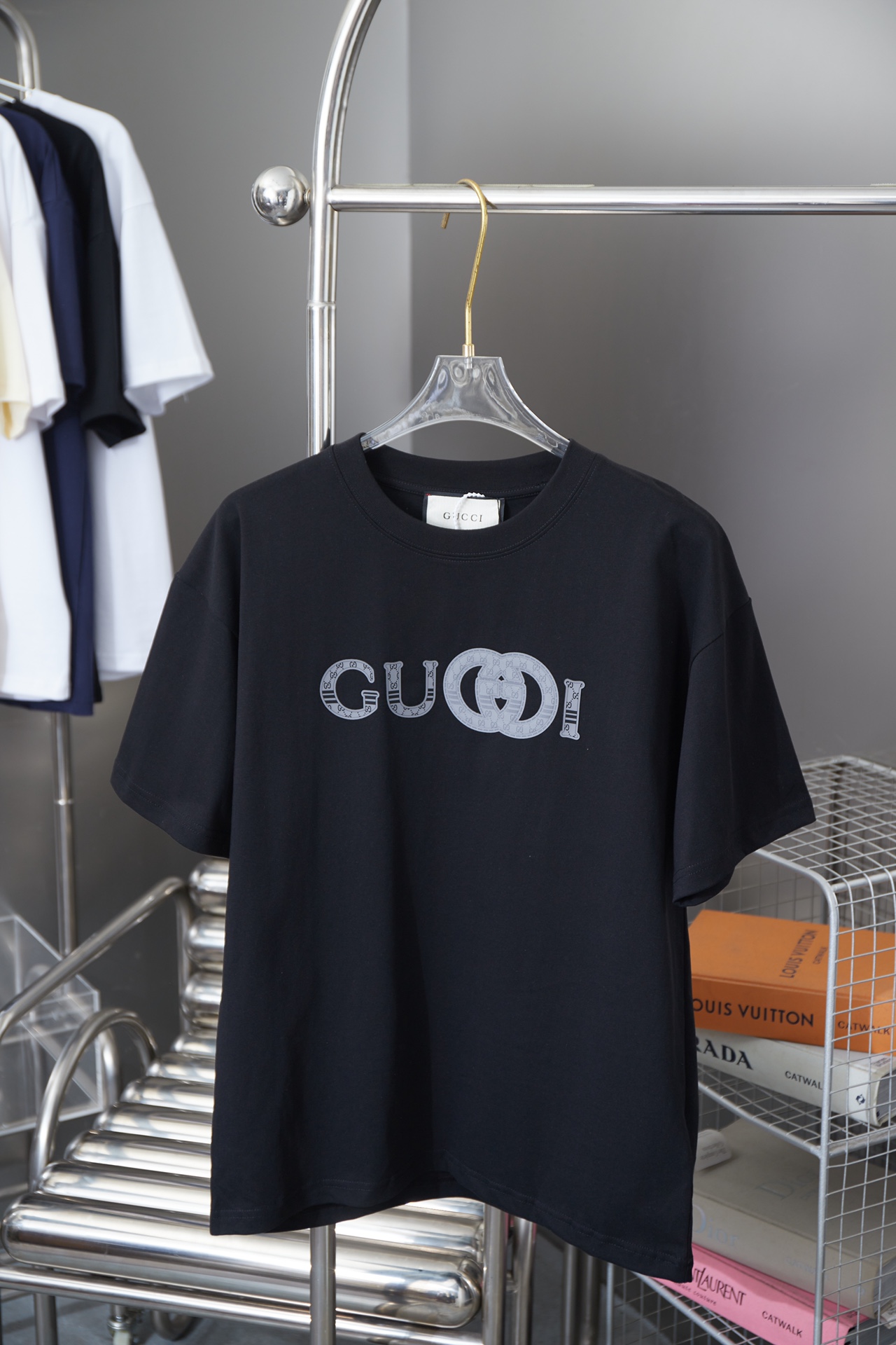 Gucci GUCCI GC 25SS de nueva temporada de primavera, camiseta de manga corta clásica con placa gruesa de doble G, lujo …