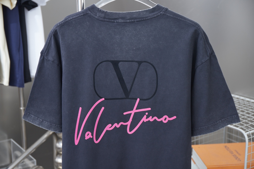 Valentino Women's Logo Print Cotton T-Shirt - Short Sleeve, Casual Wear 8 i1736845742 2732 9