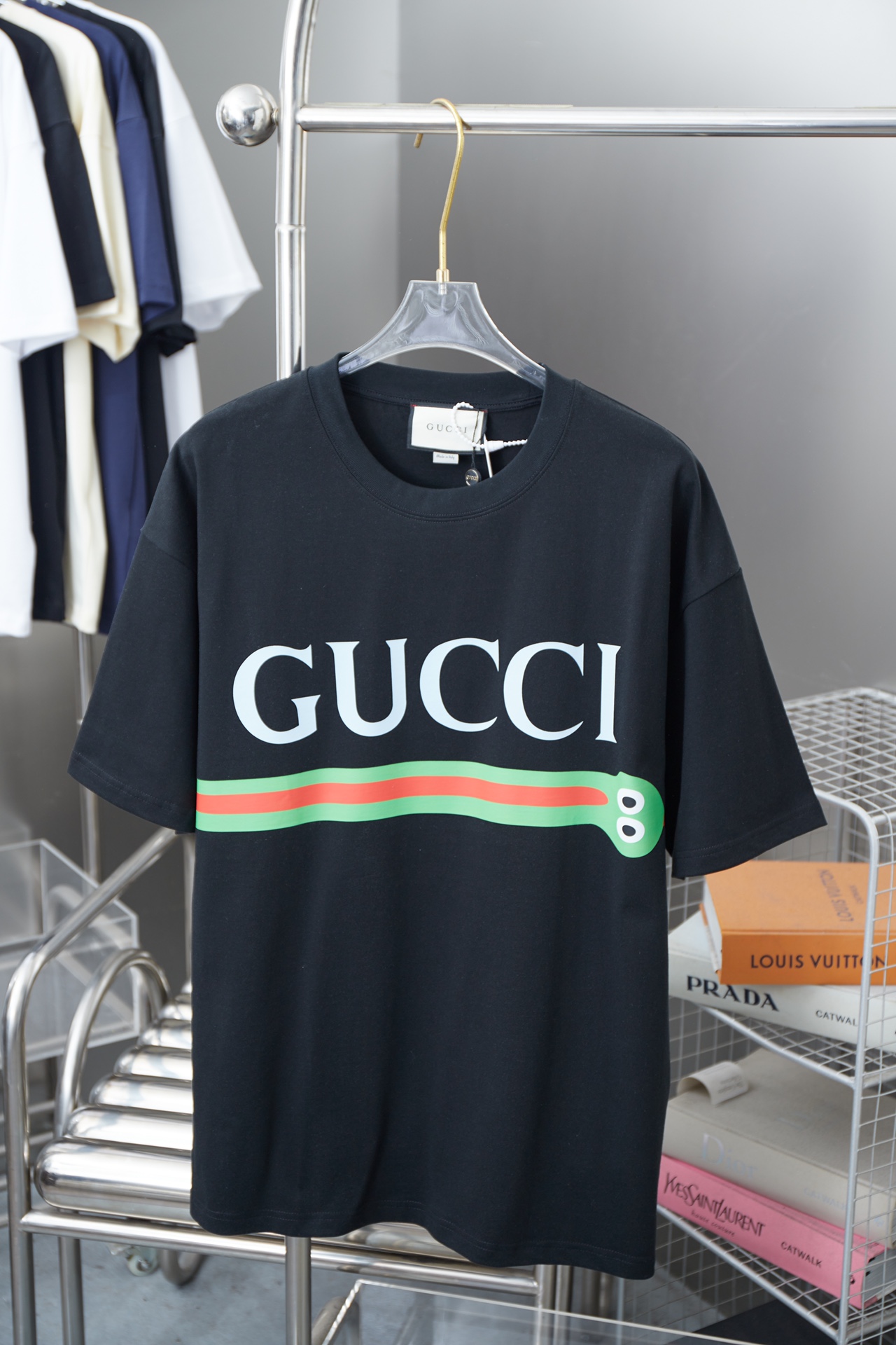 GU Gujia 25SS Early Spring Snake Year Limited Edition Snake Letter Print Short Sleeve Light Luxury Essential for Men an…
