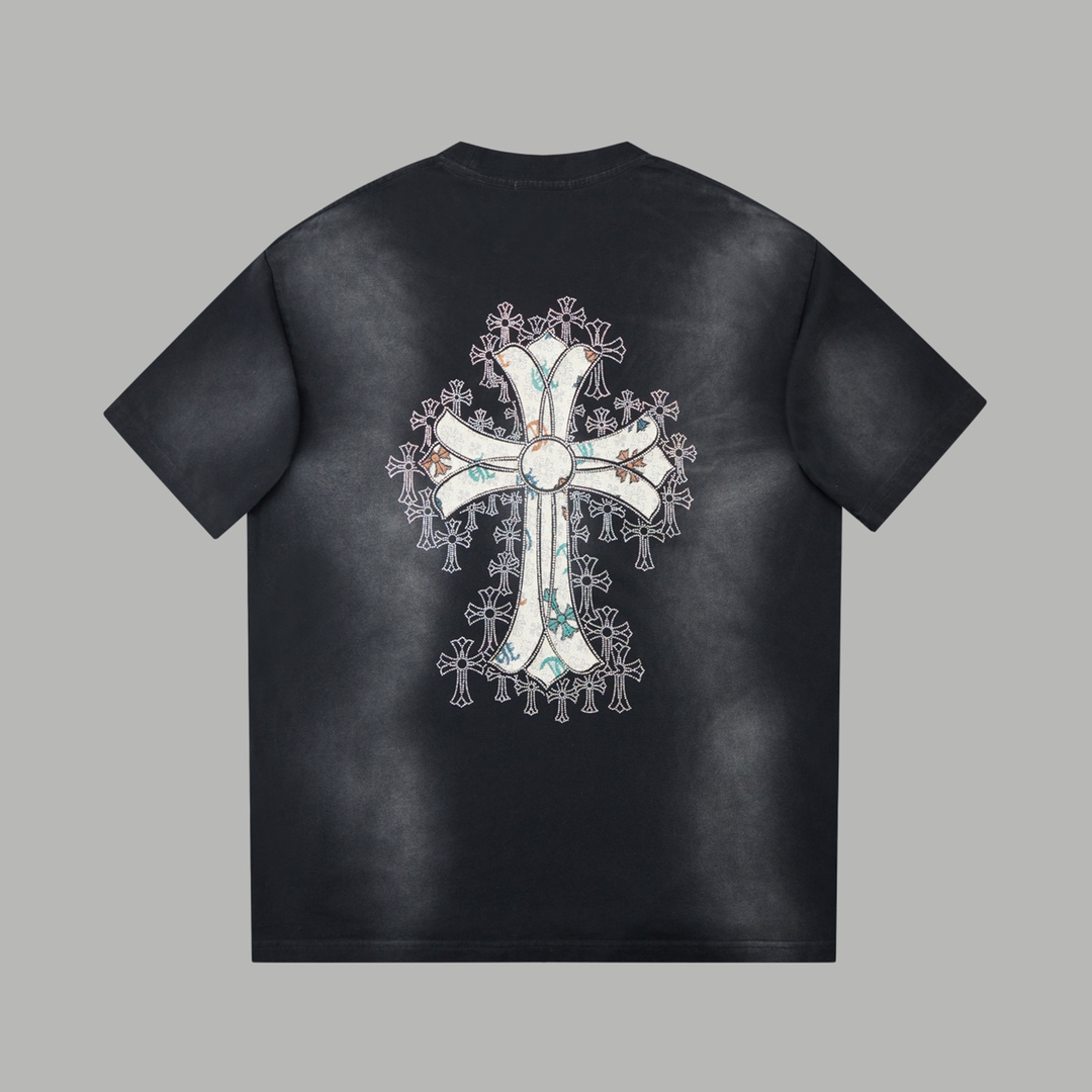 Chrome Hearts Vintage T-Shirt - Crew Neck Tee with Cross Patch - S to XL 2 i1740587594 5831 19