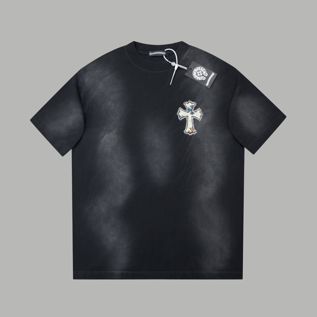 Chrome Hearts Vintage T-Shirt - Crew Neck Tee with Cross Patch - S to XL 1 i1740587594 5882 11