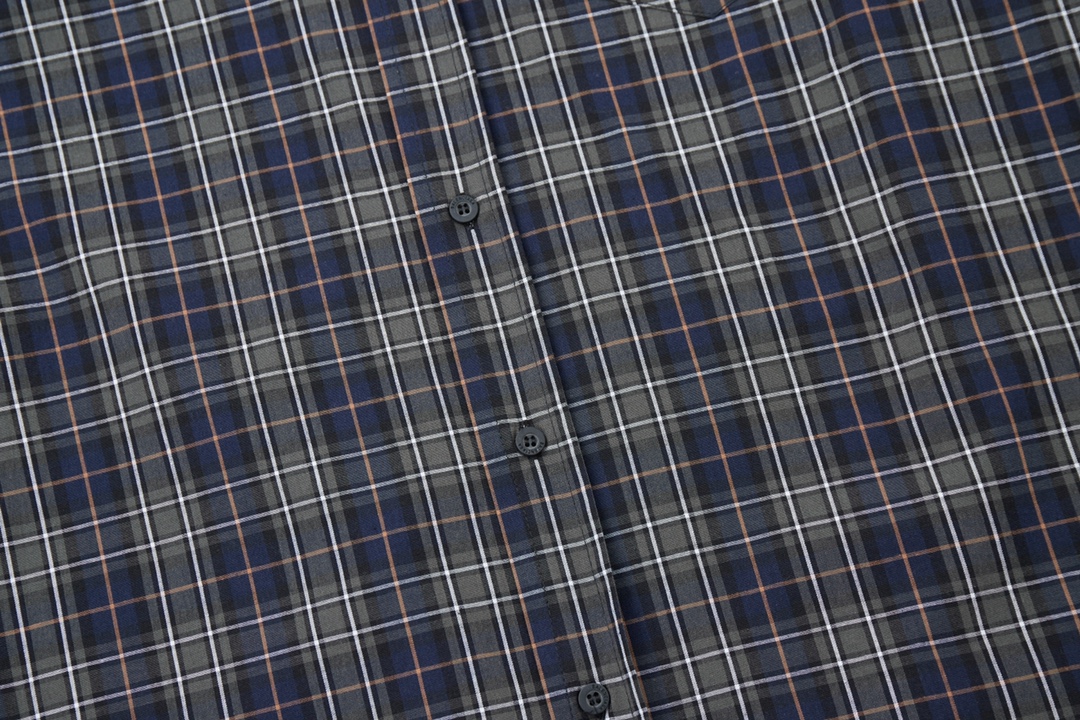 Luxury Paris Fashion Shirt with Detailed Features in Gray – BLCG 25SS Collection - 图片 4