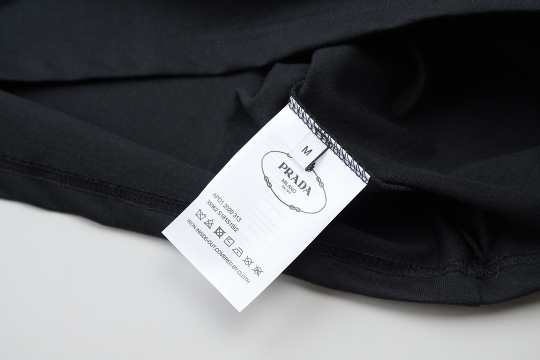 Luxury PRAD* 25SS Short Sleeve Shirt with Custom Hardware Buttons and Machine Embroidery - 图片 7