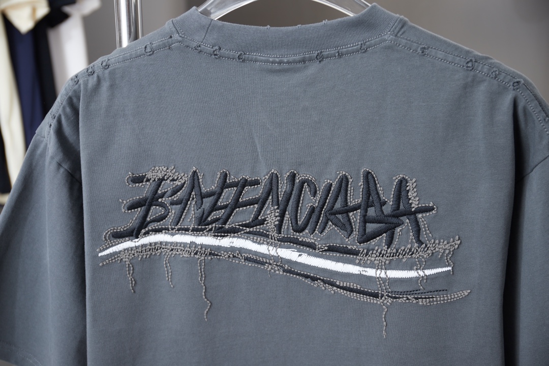 Balenciaga BALELE 巴黎世家 26SS早春新款 字母logo刺绣短袖
