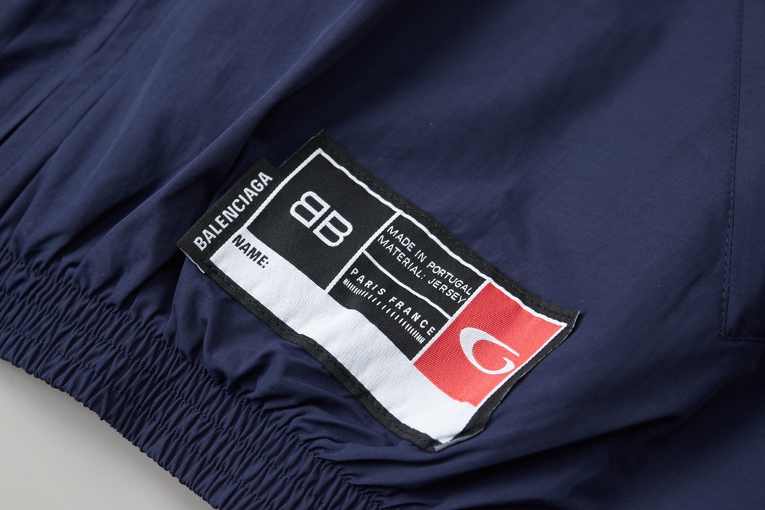 Balenciaga 巴黎世家 𝘽𝘼𝙇𝙀𝙉𝘾𝙄𝘼𝙂𝘼 BLCG 26SS 77 3M曼联刺绣运动套装