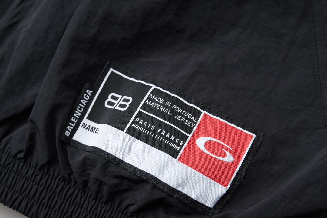 Balenciaga 巴黎世家 𝘽𝘼𝙇𝙀𝙉𝘾𝙄𝘼𝙂𝘼 BLCG 26SS 77 3M曼联刺绣运动套装