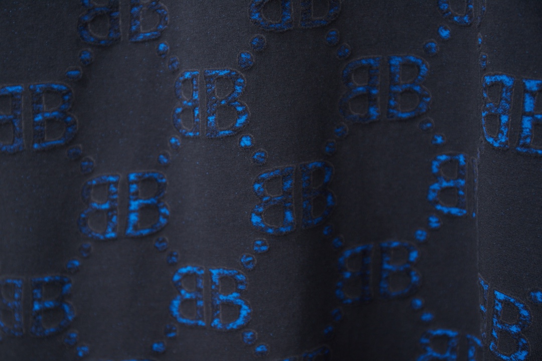 Balenciaga BB 巴黎世家 26SS早春新款 logo烧花提花短袖短袖