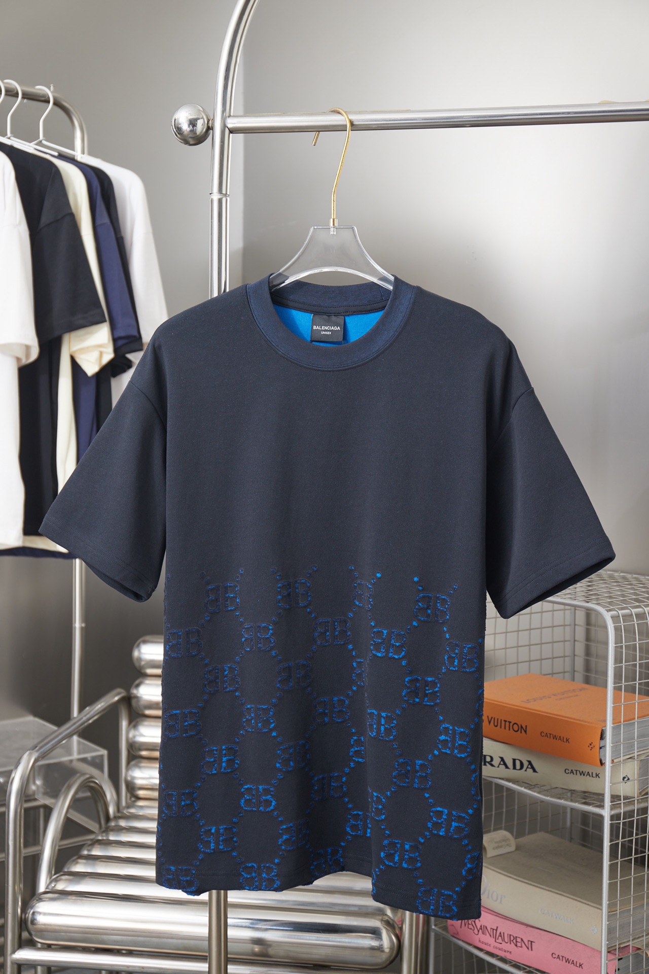 Balenciaga BB 巴黎世家 26SS早春新款 logo烧花提花短袖短袖
