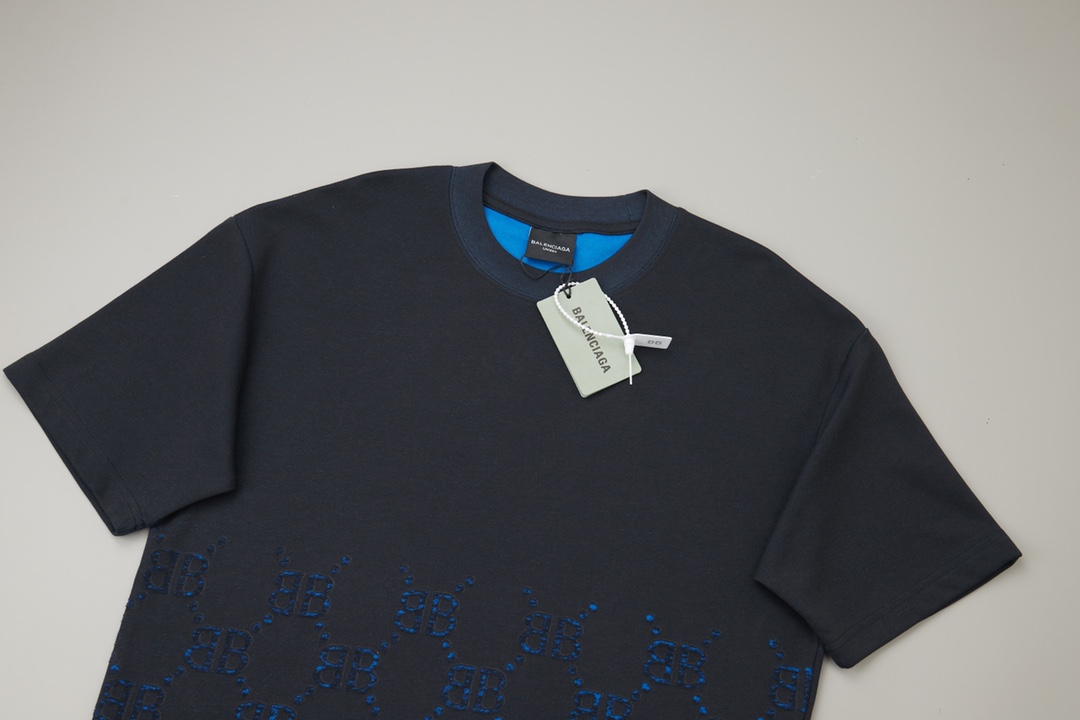 Balenciaga BB 巴黎世家 26SS早春新款 logo烧花提花短袖短袖