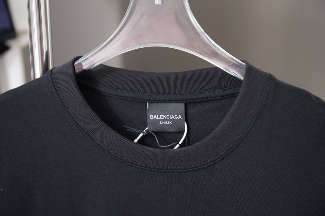 Balenciaga BALELE 巴黎世家 26SS早春新款 马年限定新款 刺绣ogo短袖