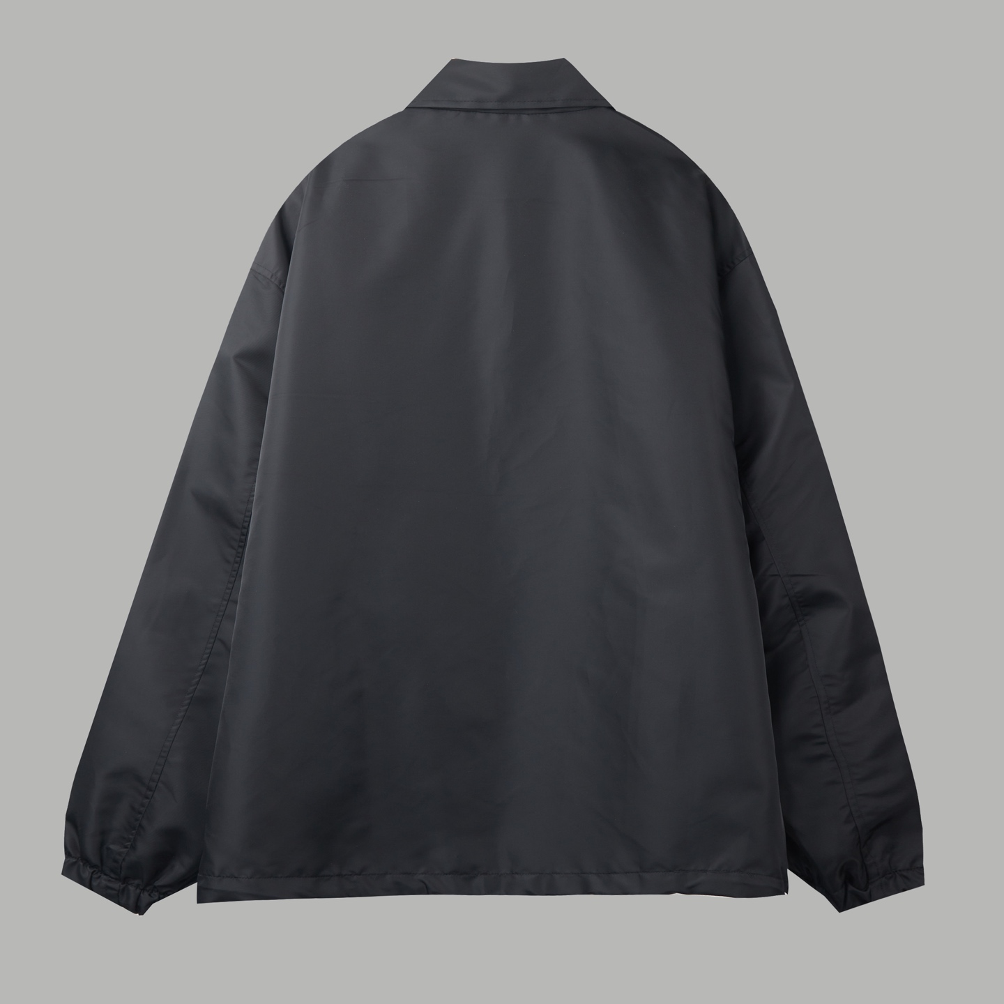 Balenciaga 巴黎世家 𝘽𝘼𝙇𝙀𝙉𝘾𝙄𝘼𝙂𝘼 BLCG 26SS NBA联名尼龙防水翻领教练夹克