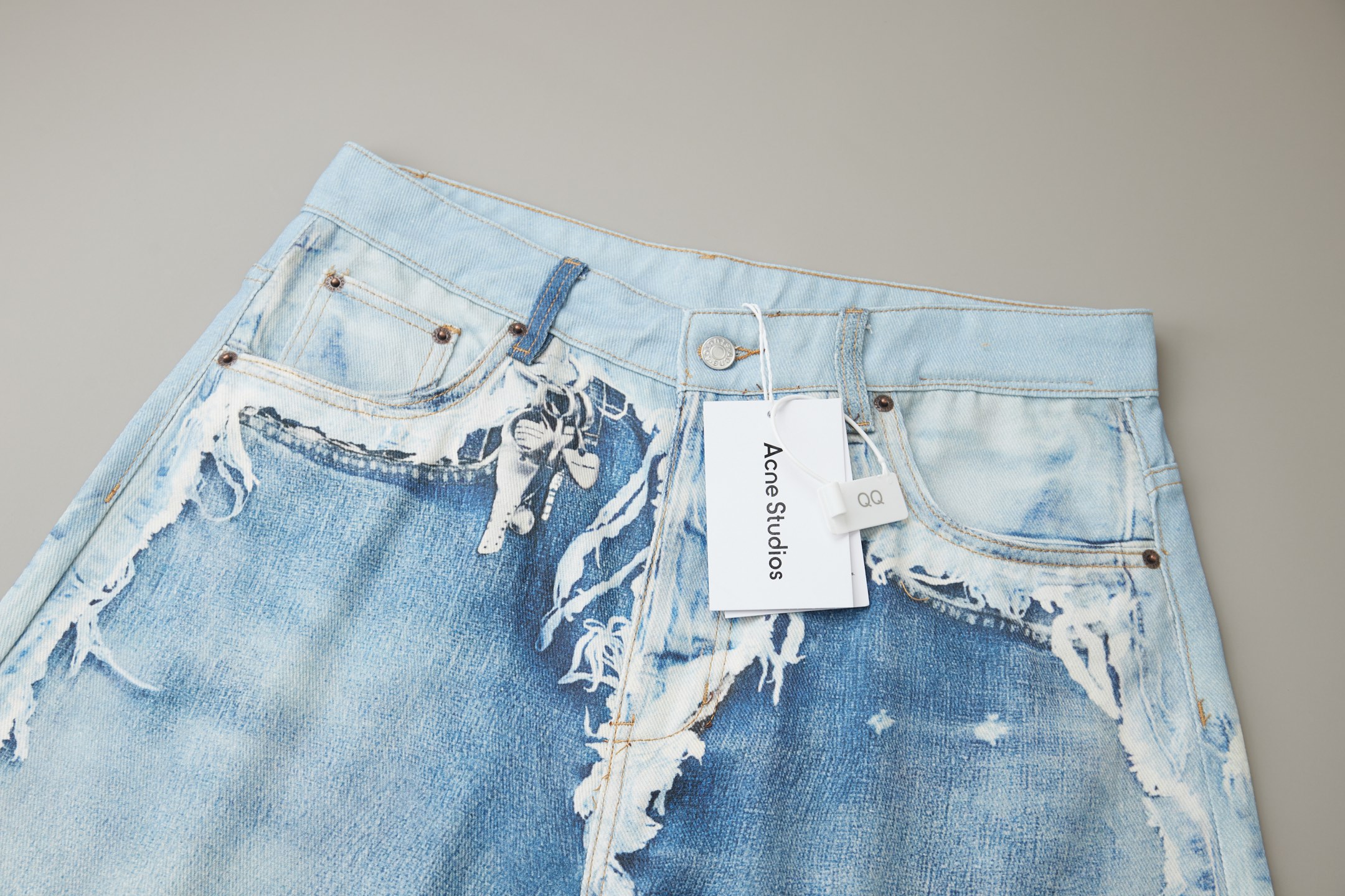 Acne Studios Acne Studios新款 3d印花牛仔裤最新款26早春款Acne Studios SS26风向标又来了