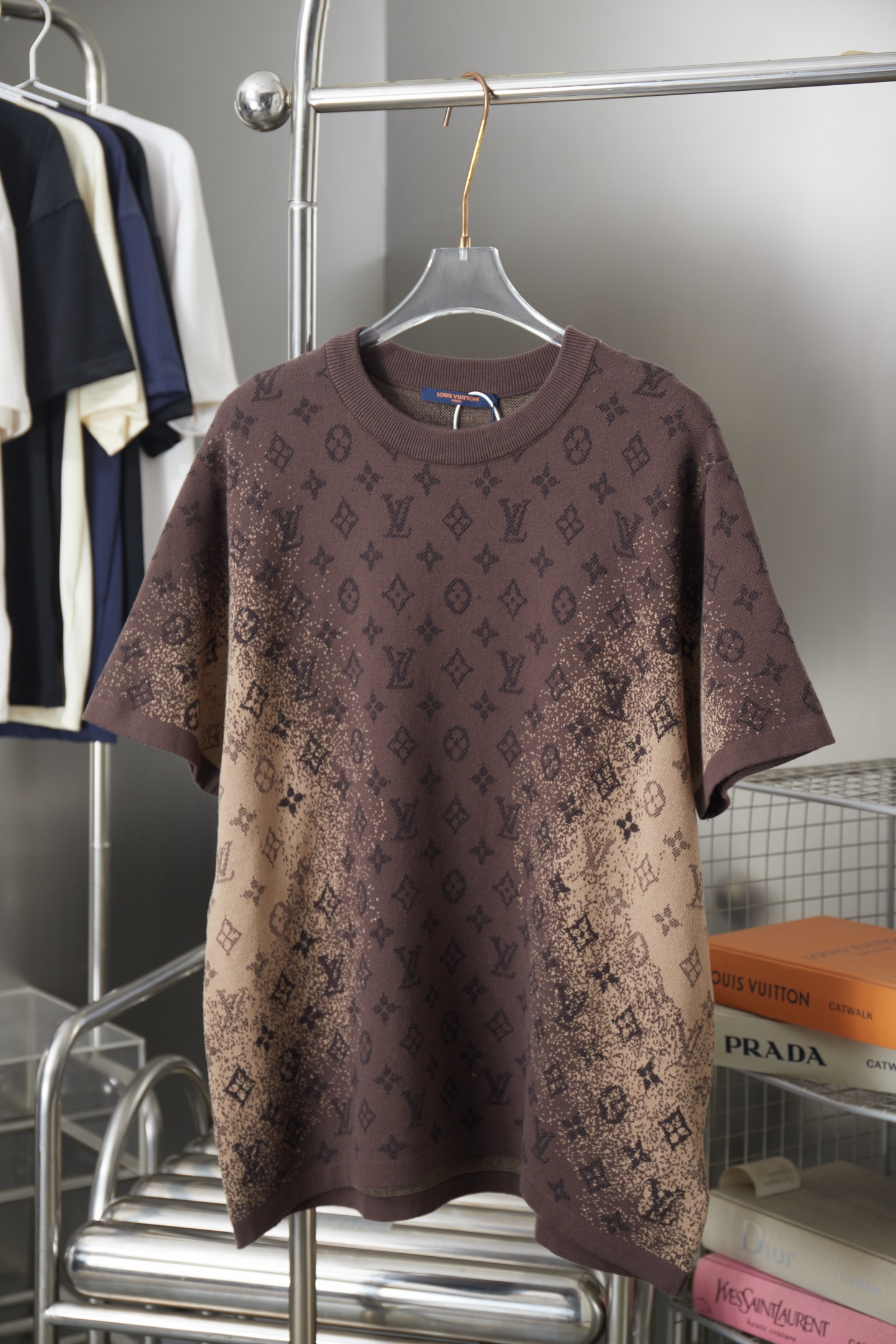 Louis Vuitton Lv Damier 暗纹渐变提花圆领短袖T恤衫