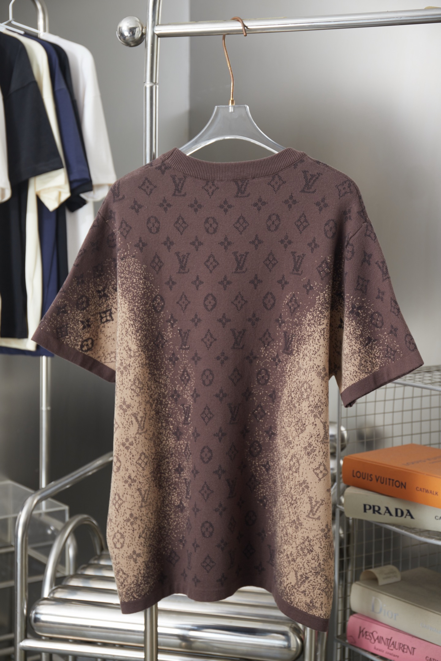 Louis Vuitton Lv Damier 暗纹渐变提花圆领短袖T恤衫