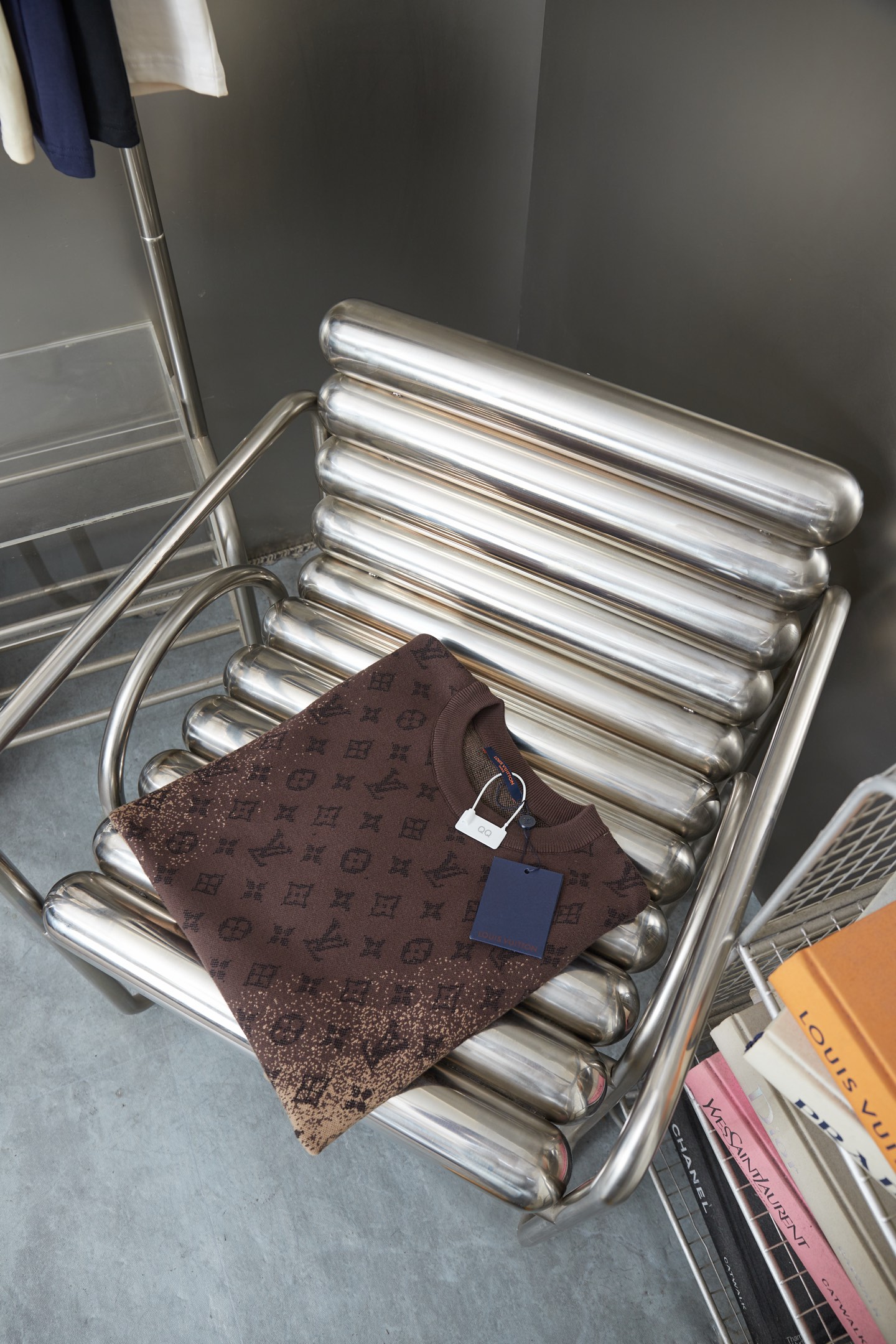 Louis Vuitton Lv Damier 暗纹渐变提花圆领短袖T恤衫