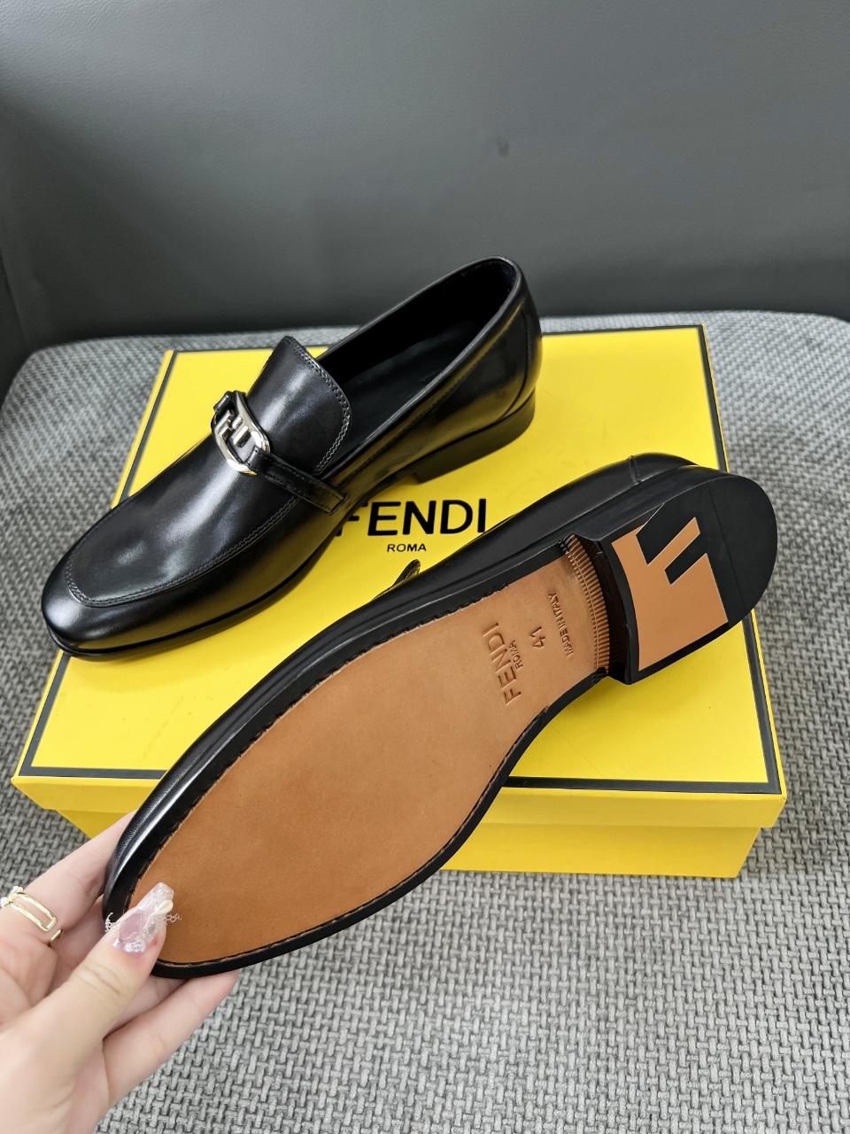 Fendi Style Black Leather Men's Shoes style reference detail image 9 from source 781708