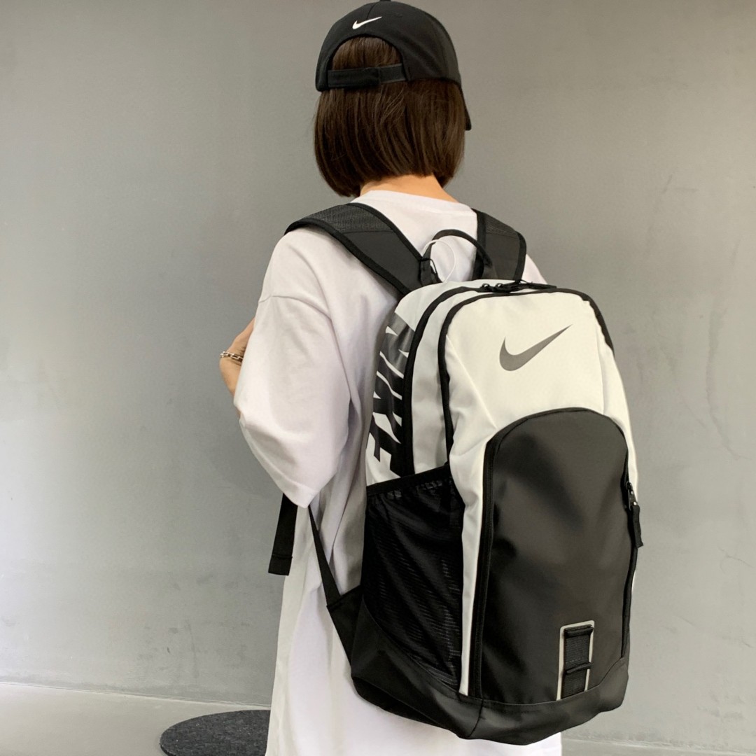 Nike Unisex Backpack / School Bag with Built-in Air Cushion - Bag 2