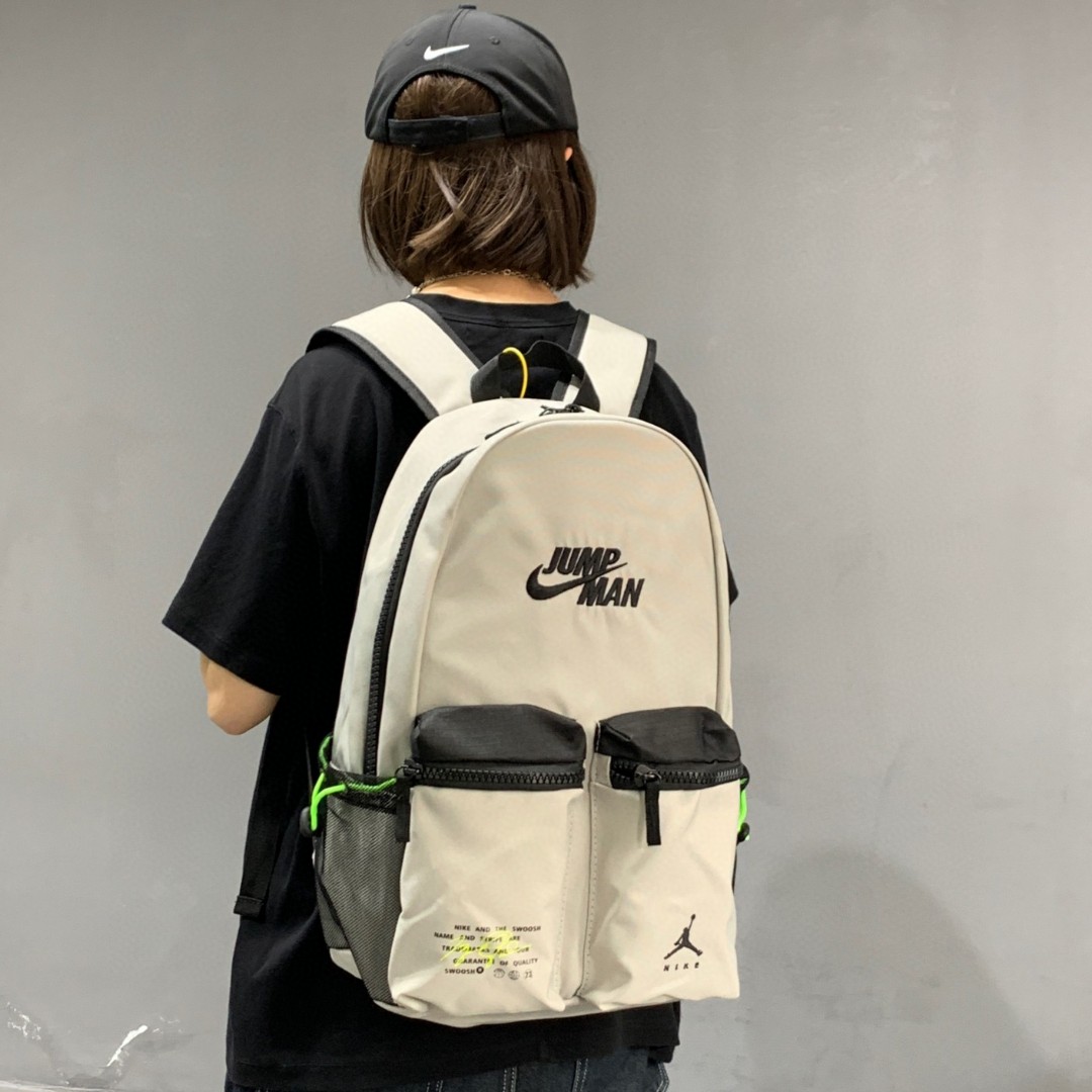 This Nike unisex large-pocket backpack looks absolutely stunning - Bag
