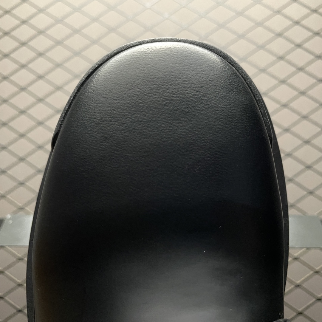 Balenciaga luxury designer shoes 7