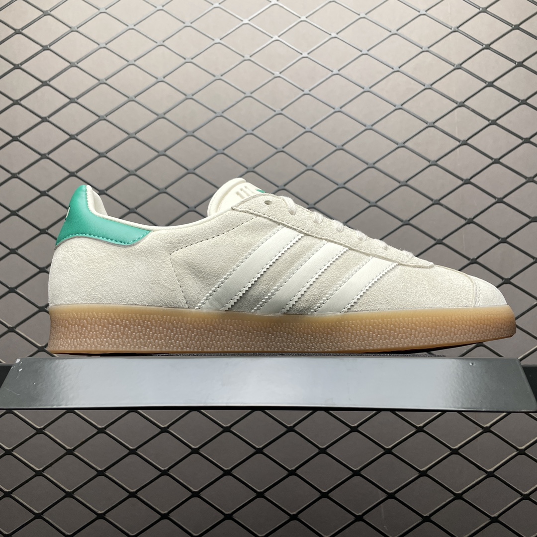 adidas Gazelle Low-Top Sneakers - Comprehensive 3