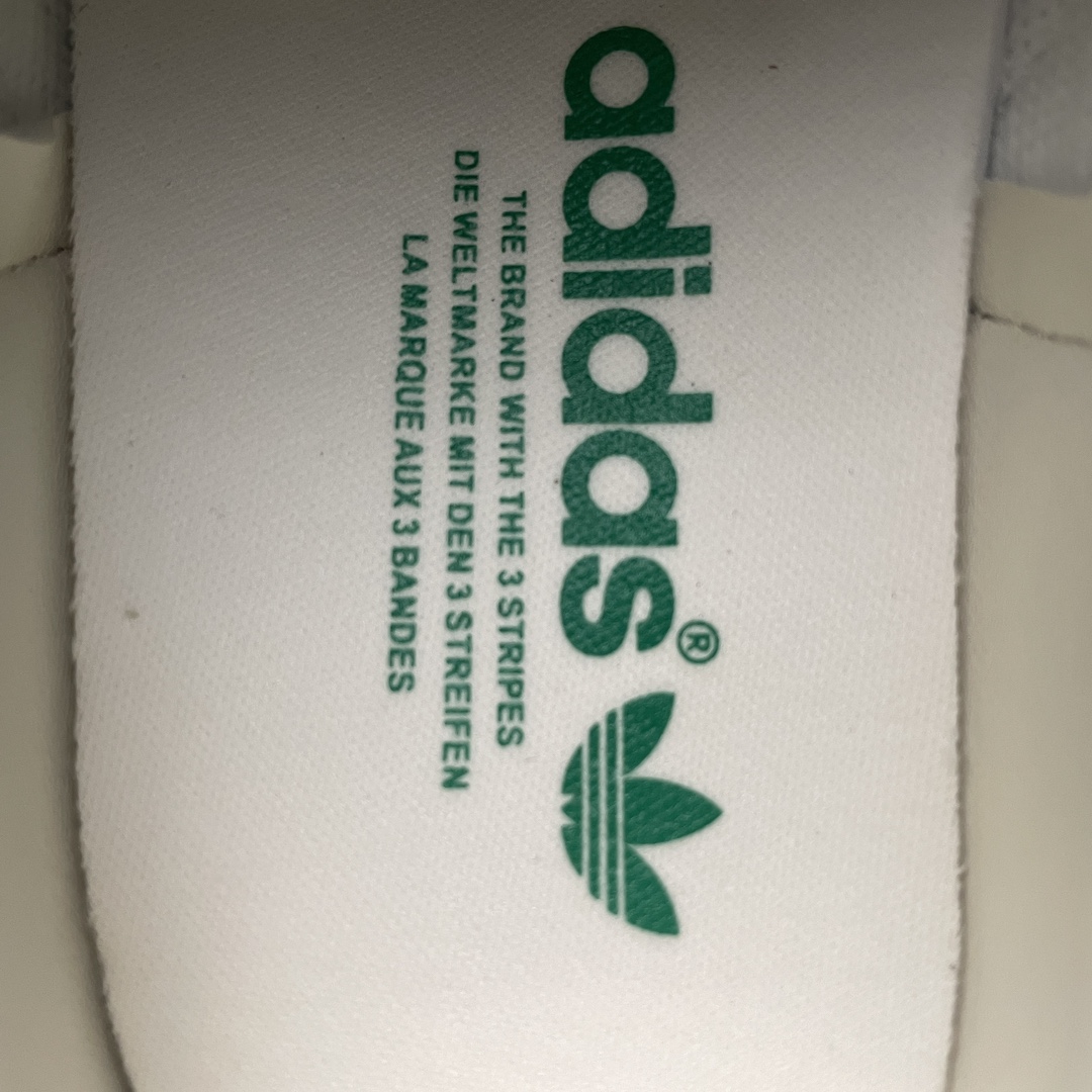 adidas Gazelle Low-Top Sneakers - Comprehensive 8
