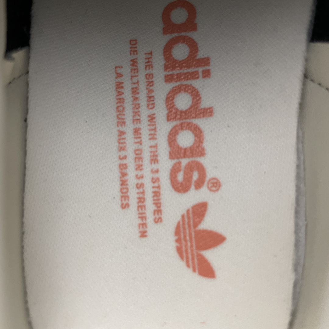 AD 阿迪 Gazelle 低帮运动休闲板鞋 IF3233 尺码:35 36 36.5 37 38 38.5 39 40 40.5 41 42 8