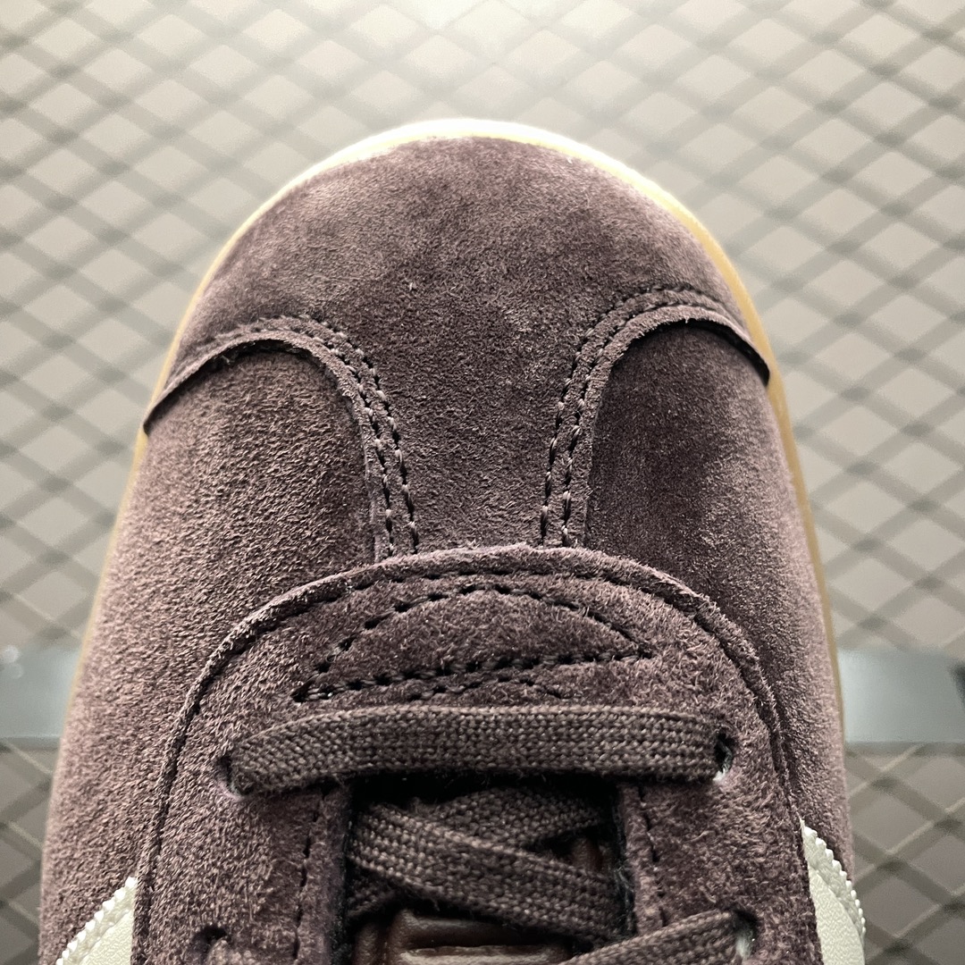 AD 阿迪 Gazelle 低帮运动休闲板鞋 IF3233 尺码:35 36 36.5 37 38 38.5 39 40 40.5 41 42 7