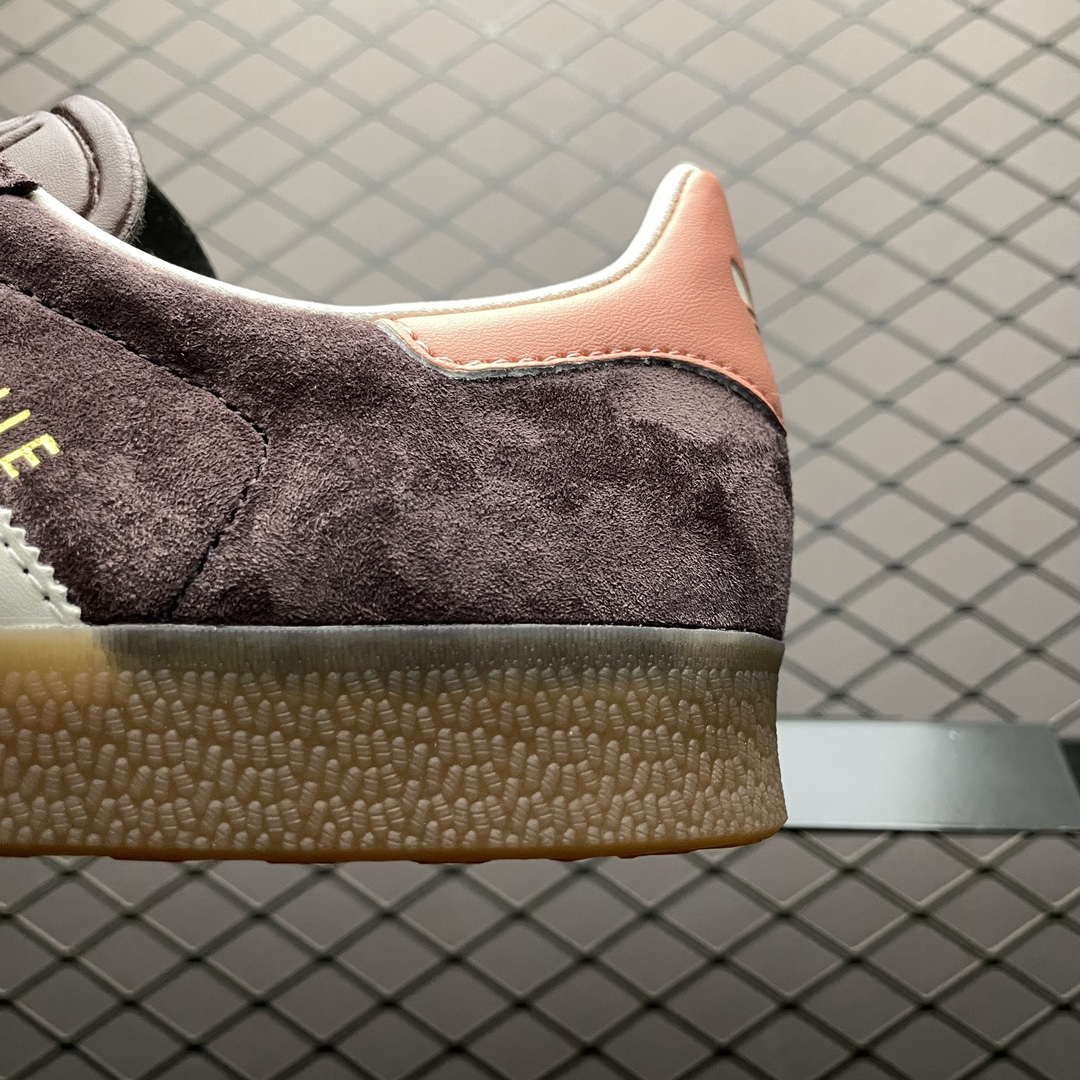 AD 阿迪 Gazelle 低帮运动休闲板鞋 IF3233 尺码:35 36 36.5 37 38 38.5 39 40 40.5 41 42 4