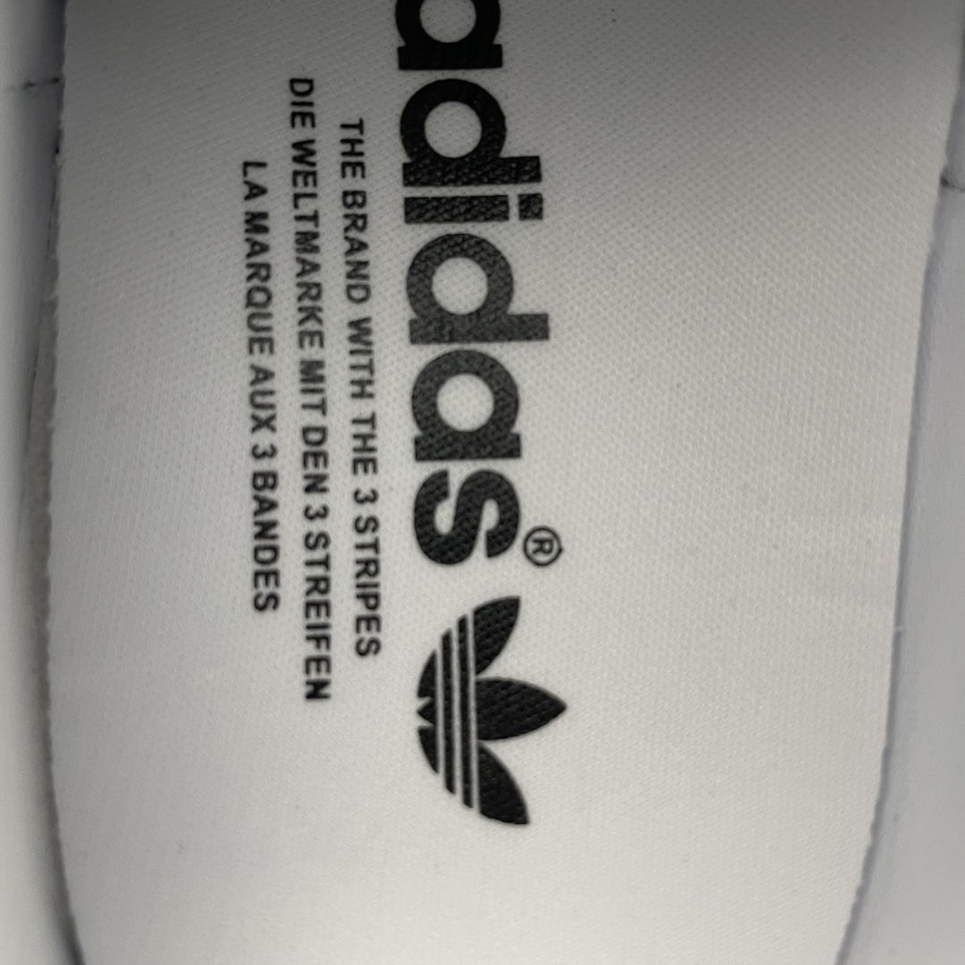 AD 阿迪 Gazelle 低帮运动休闲板鞋 BB5476 尺码:35 36 36.5 37 38 38.5 39 40 40.5 41 42 8