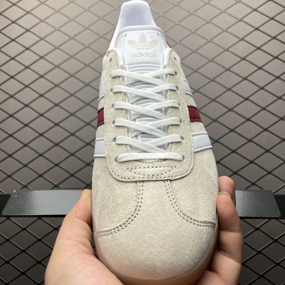 商城专供版 AD 阿迪 Gazelle 低帮运动休闲板鞋 IG0672 尺码:35 36 36.5 37 38 38.5 39 40 40.5 9