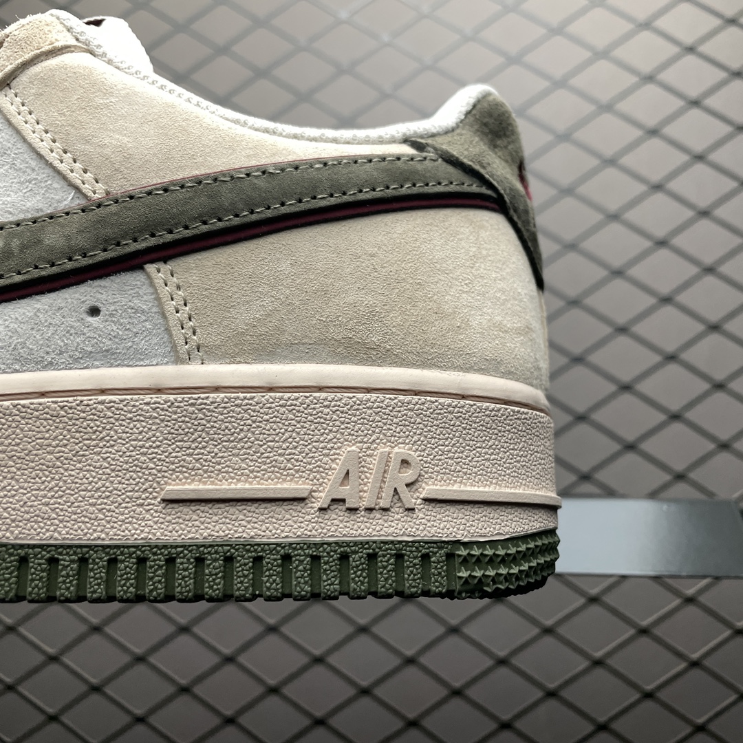 NK Air Force 1 空军一号低帮休闲运动板鞋 LF8989-111 尺码:36 36.5 37.5 38 38.5 39 40 4