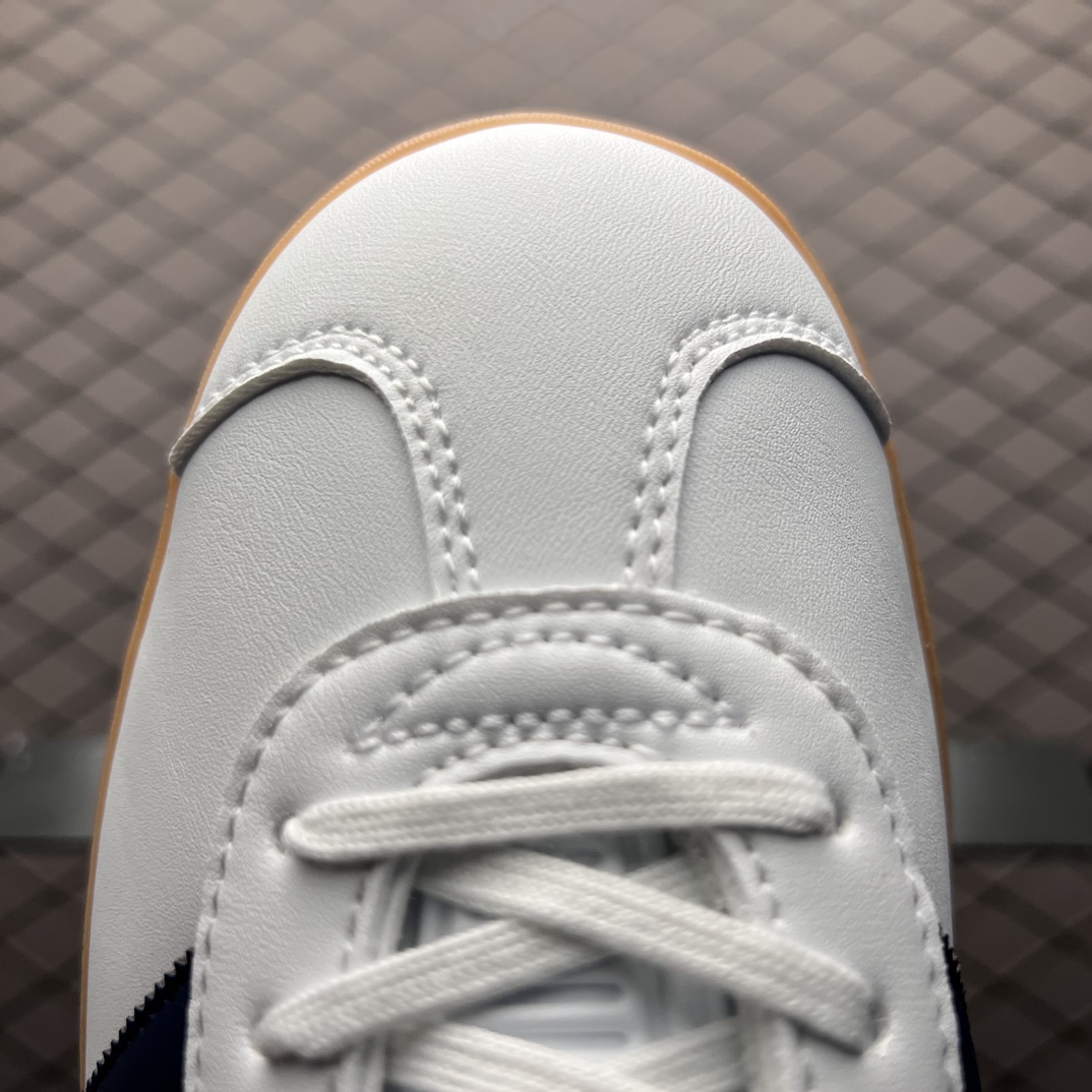 Adidas Gazelle Low-Top Sneakers - Comprehensive 7
