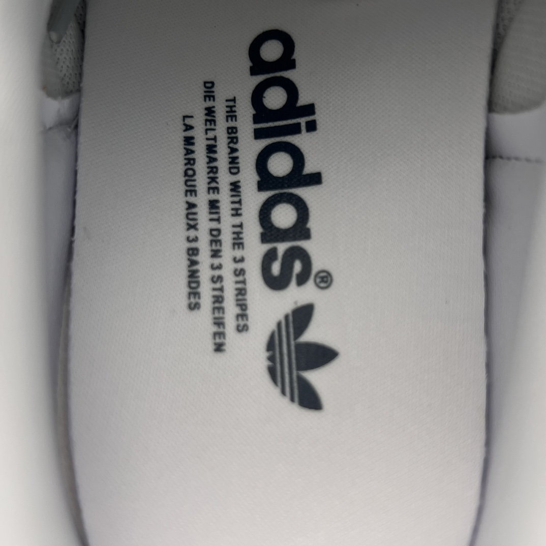 Adidas Gazelle Low-Top Sneakers - Comprehensive 8