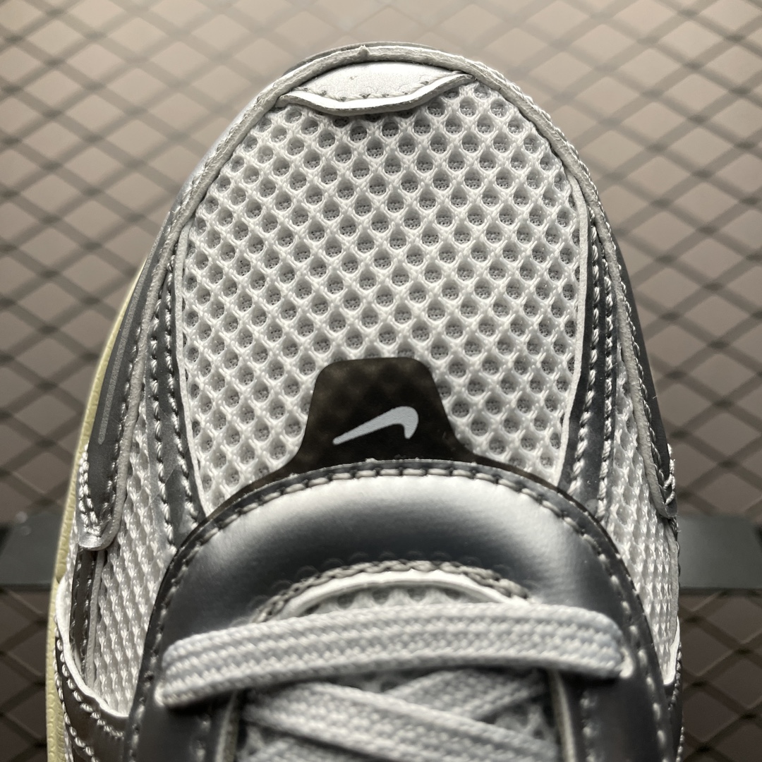 LV shoes 7