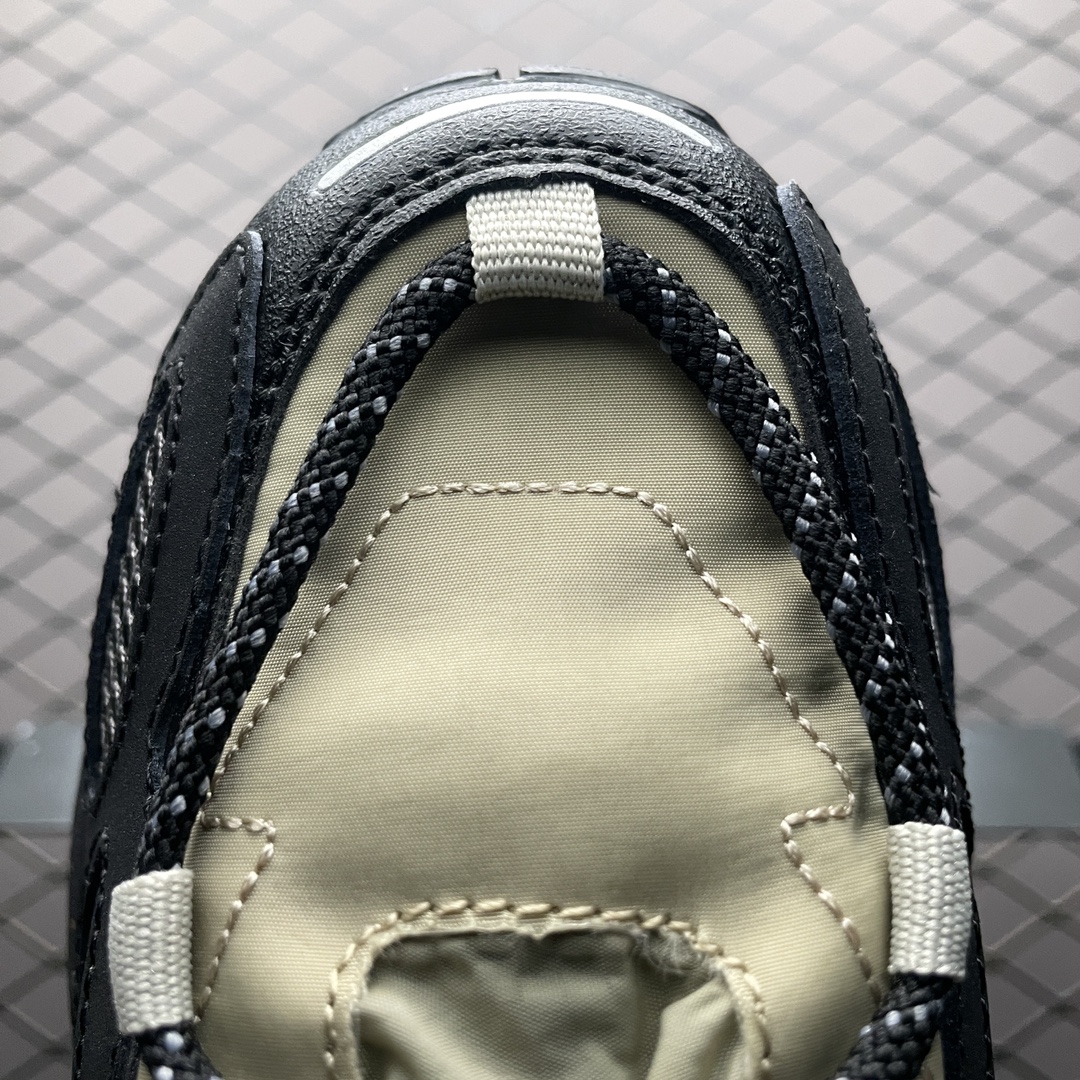 AD 阿迪 Shadow Wturf 山系风格 户外运动鞋 FZ6537 尺码:36 36.5 37 38 38.5 39 40 40.5 41 7