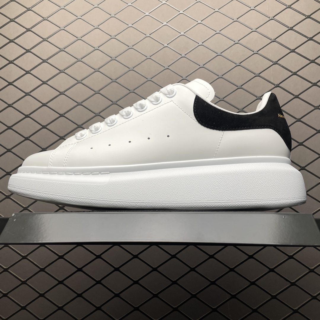 Alexander McQueen Haute Couture Classic Luxury Leather Shoe Ref.74468D35