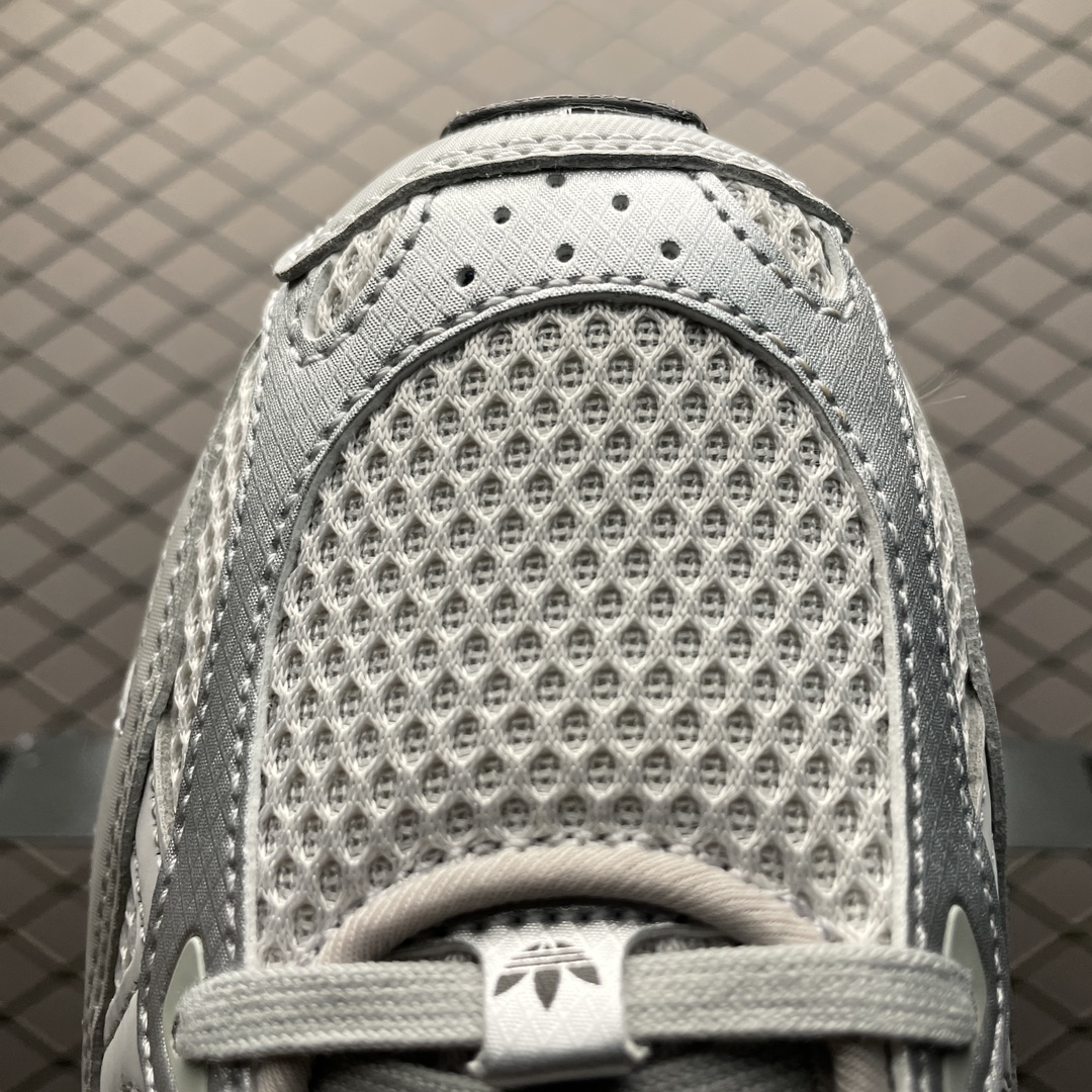 图片[7]-福利特价平台专供版 AD 阿迪 Astir 复古运动休闲板鞋 GZ3569 公司级品质 区别市面通货 尺码：38.5 39 40 40.5 41 42 42.5 43 44 44.5 45-选品中心