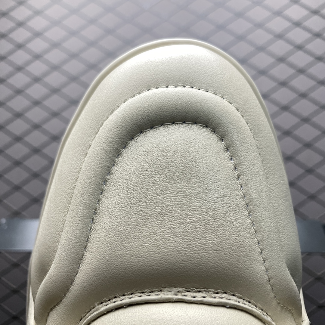 Louis Vuitton Luxury Footwear Collection 7
