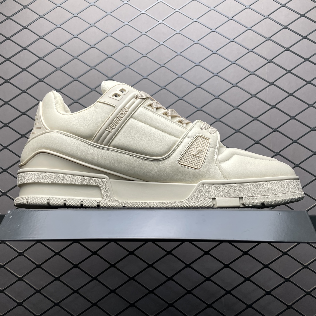 Louis Vuitton Luxury Footwear Collection 3
