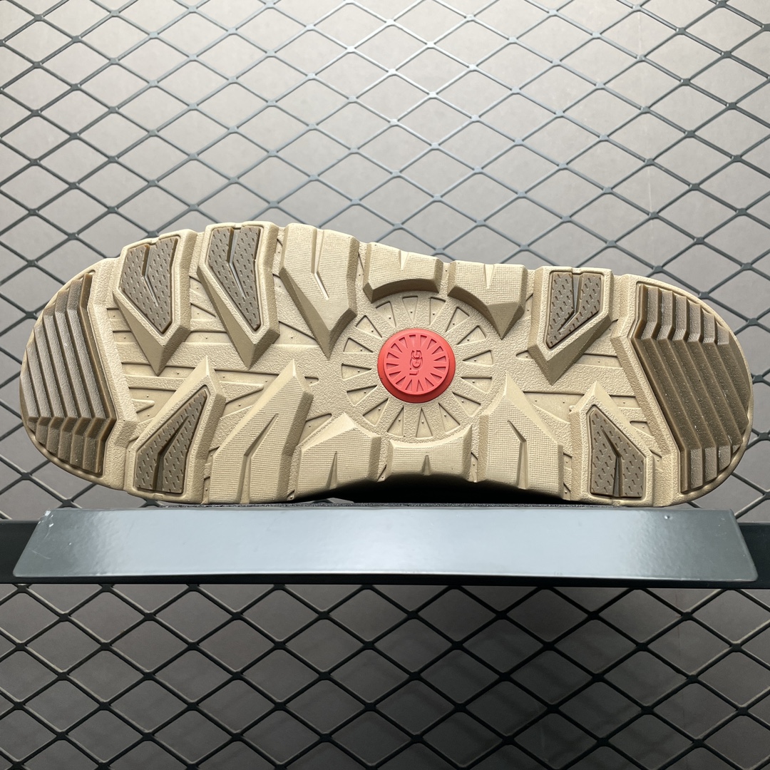 图片[5]-平台外贸专供 UGG Burleigh Chukka 男士中帮雪地靴 1151773 十年品牌制鞋代工厂生产线出品 注重每一处细节 隆丰A级真羊皮毛一体 完全遵循ZP工艺流程打造 尺码：40 41 42 43 44 45-选品中心