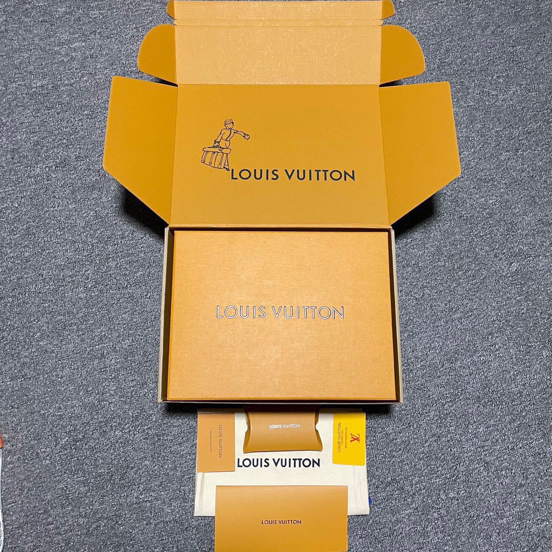 LouisVuitton路易威登LVTrainer低帮休闲板鞋海淘代购同渠道品质品质提升高端零售外贸充正