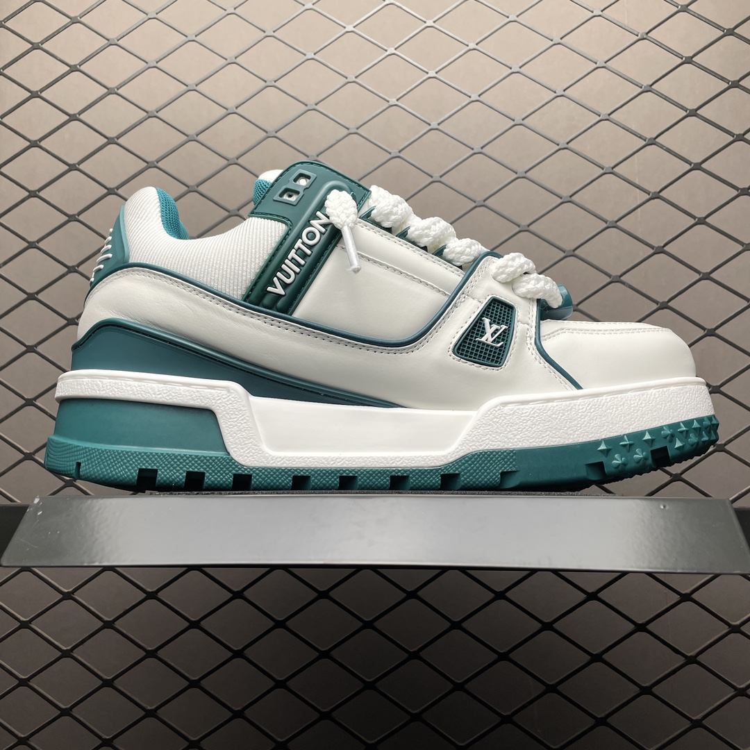 Louis Vuitton Luxury Footwear Collection 3