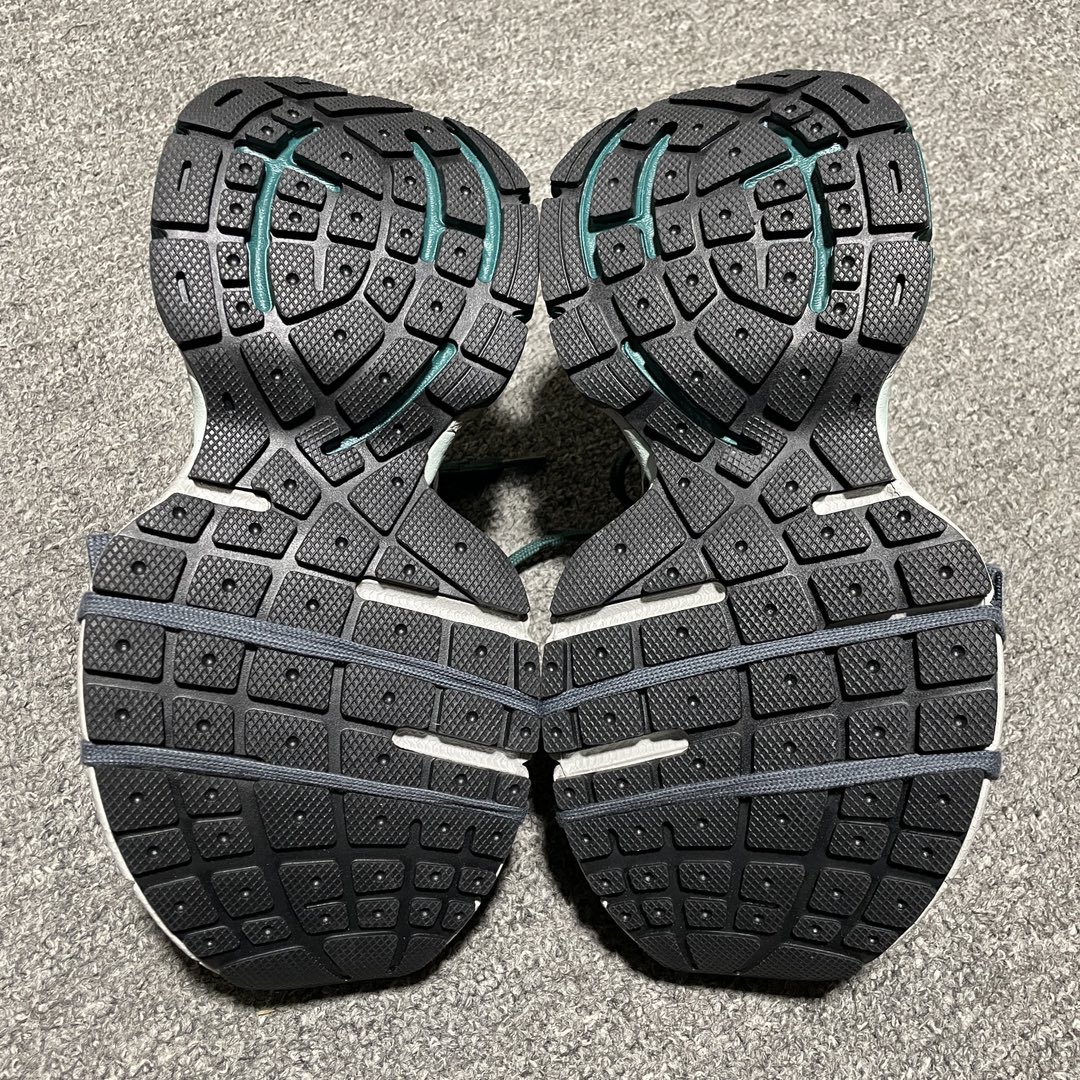 巴黎世家 Balenciaga 高级成衣风衣外套及大衣服饰 #DD502315 3