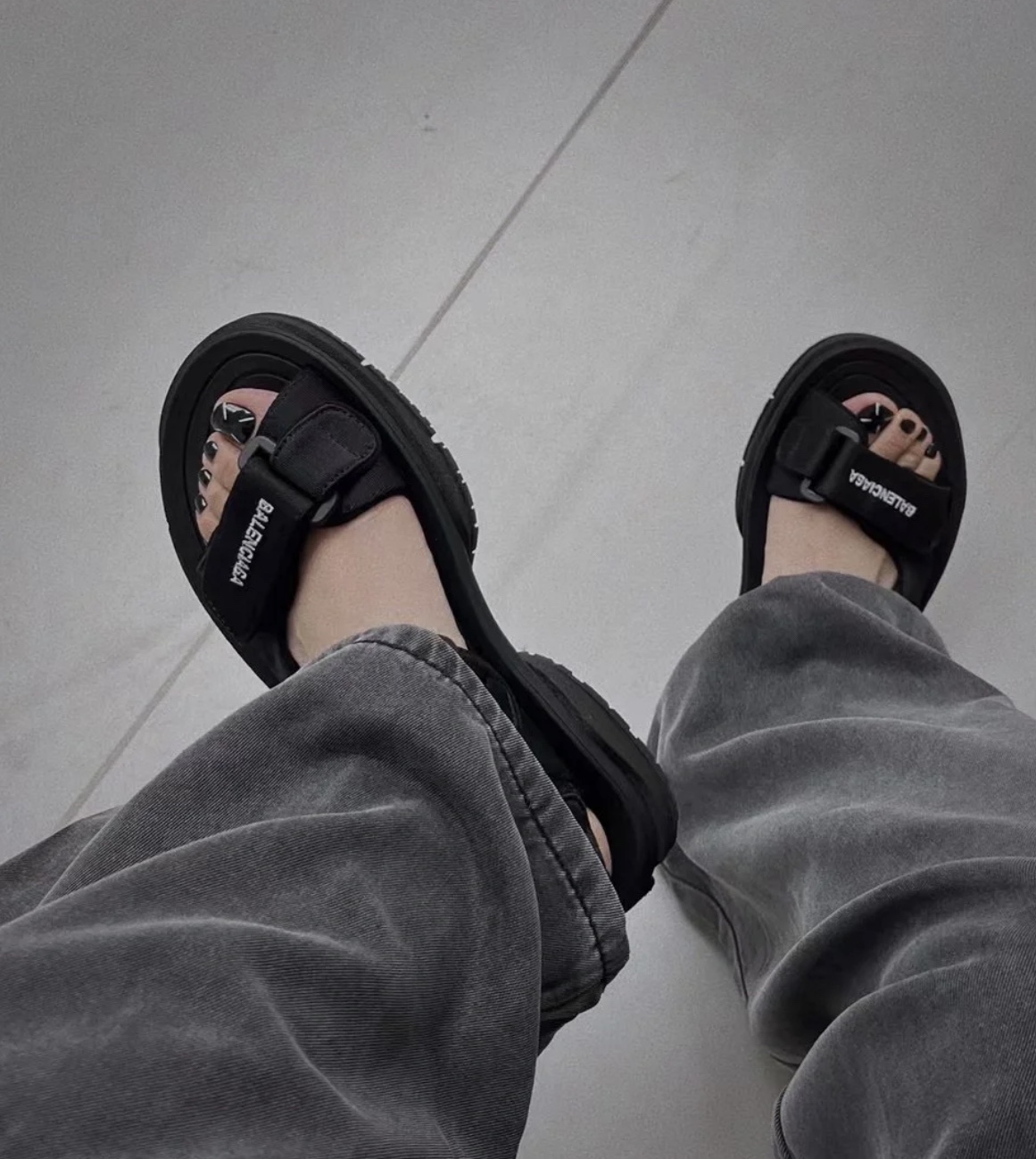 Balenciaga Tourist Fabric Velcro Beach Sandals - Shoe