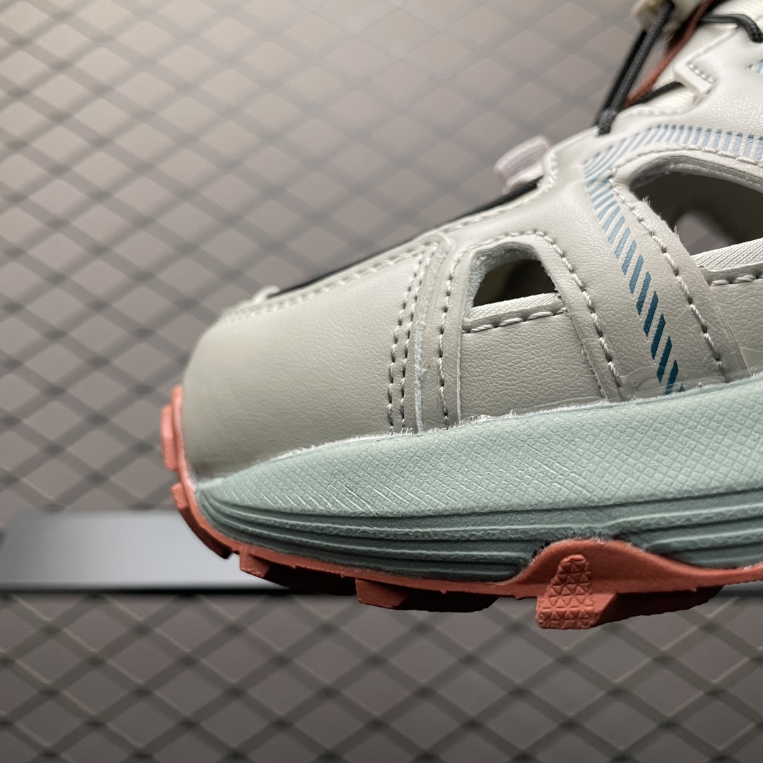   Asics 亚瑟士 GEL-Sonoma SE 休闲凉鞋 溯溪鞋 1203A408-021 尺码：3