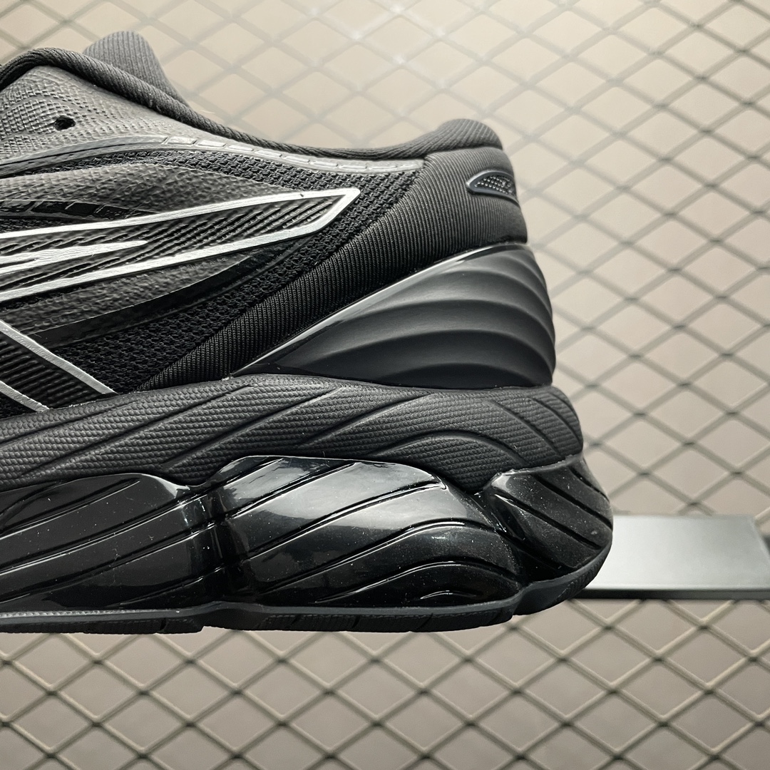   Asics 亚瑟士 GEL-Quantum 360 VIII 低帮运动休闲跑步鞋 1203A305-