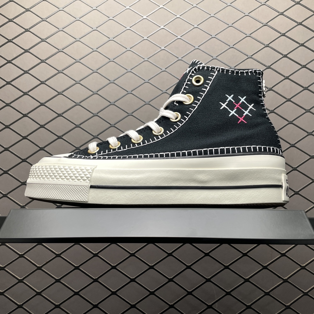 💰490 純原Converse 匡威 Chuck 70 高幫厚底帆布鞋 尺碼：35 36 36.5 37 37.5 38 39 39.5 40 41 41.5 42 42.5 43 44 編號：20DCEE14