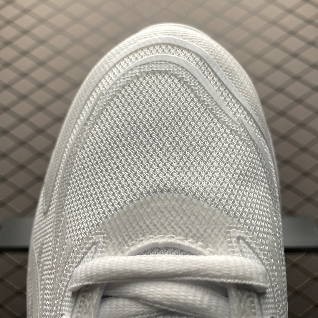   Asics 亚瑟士 GEL-Quantum 360 VIII 低帮运动休闲跑步鞋 1203A305-