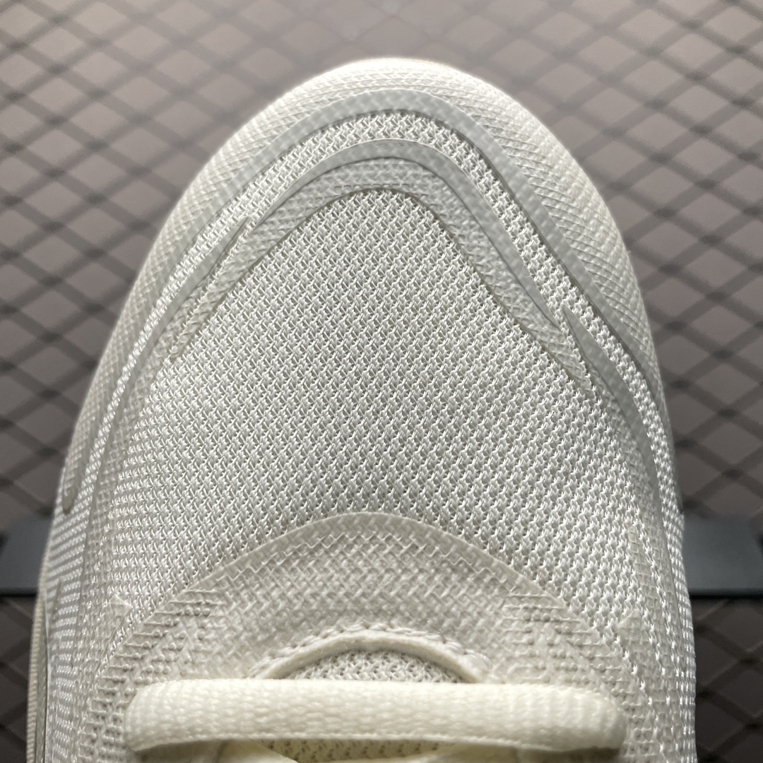   Asics 亚瑟士 GEL-Quantum 360 VIII 低帮运动休闲跑步鞋 1203A402-