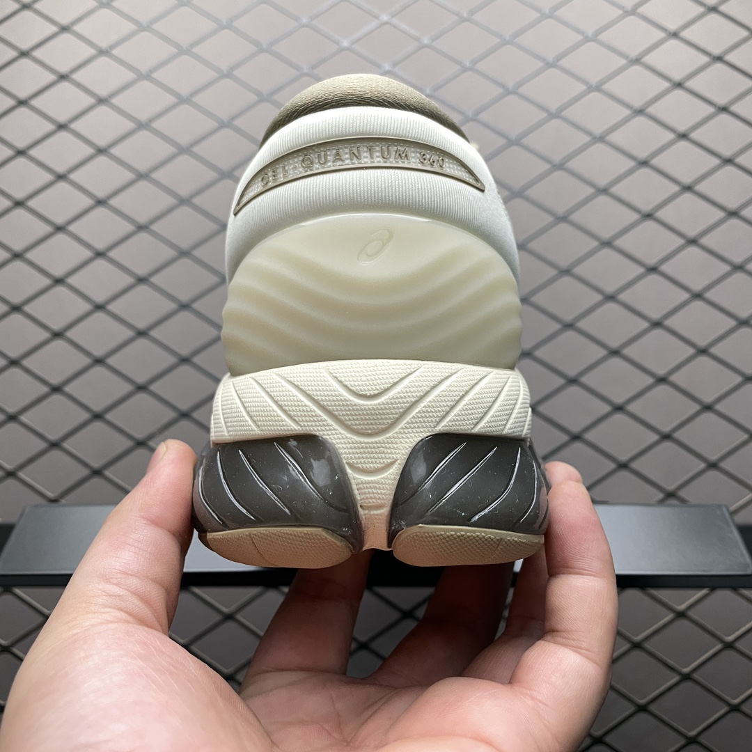   Asics 亚瑟士 GEL-Quantum 360 VIII 低帮运动休闲跑步鞋 1203A402-